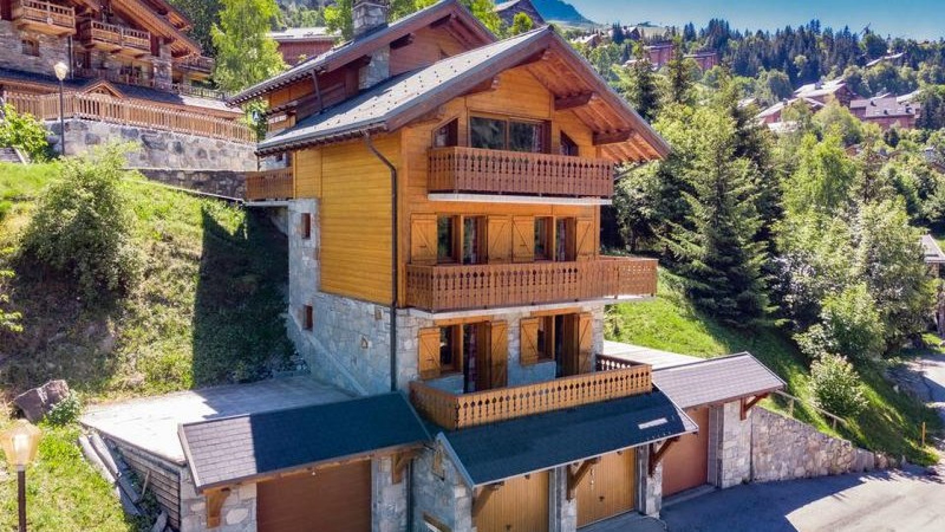 9 bedroom chalet for sale in Meribel Centre - 108